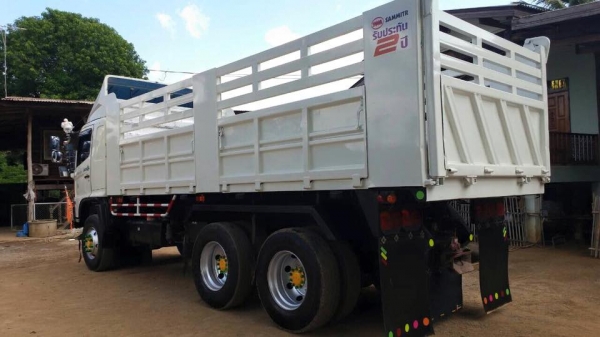 ขายฮีโน่330ปี55 ขายฮีโน่330ปี55