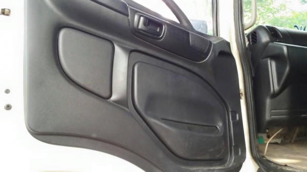 ขายฮีโน่330ปี55 ขายฮีโน่330ปี55