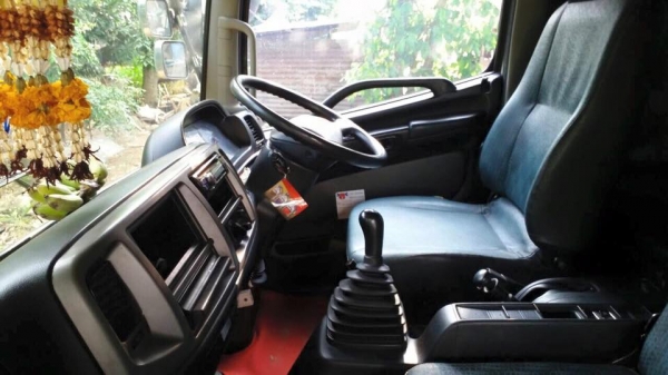 ขายฮีโน่330ปี55 ขายฮีโน่330ปี55