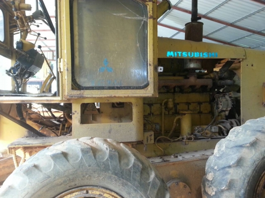 ขายรถเกรด MITSUBISHI LG2-H เอกสารเล่มทะเบียน ราคา 300000