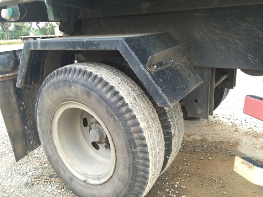 ขายหางพ่วง  สามมิต  2  เพลา. ปี 48    สนใจติดต่อ  081 - 6079515