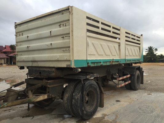 ขายหางพ่วง  สามมิต  2  เพลา. ปี 48    สนใจติดต่อ  081 - 6079515