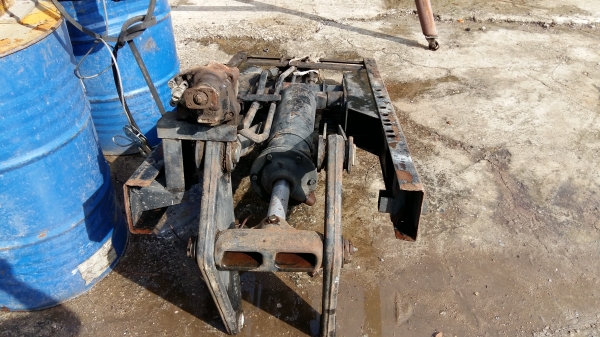 ขอบคุณ เสี่ย เกียรติศักดิ์ เมืองเลย ครับ มารับของถึงบ้านเลย กระบอกดั้มเล็ก รถ 6 ล้อ ชื่อมาจาก เซียงกง ไม่ได้ใช้ขายถูกๆครับ