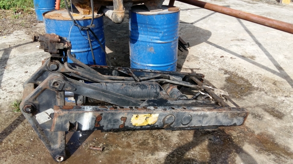 ขอบคุณ เสี่ย เกียรติศักดิ์ เมืองเลย ครับ มารับของถึงบ้านเลย กระบอกดั้มเล็ก รถ 6 ล้อ ชื่อมาจาก เซียงกง ไม่ได้ใช้ขายถูกๆครับ