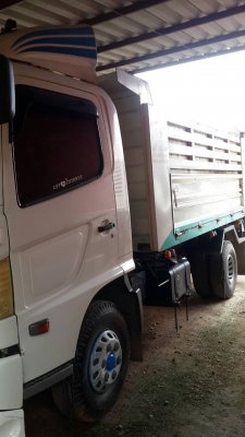 รถฮีโน่ 6 ล้อดั้ม FC9J 175 แรงม้า. ปี 53  ( รถวิ่ง 130,000 กม. )     สนใจติดต่อ  081 - 6079515