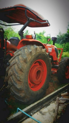 รถไถ KUBOTA M9540  2 เพลา.  ( รถทำงาน 3,xxx ชม. )    สนใจติดต่อ  081 - 6079515