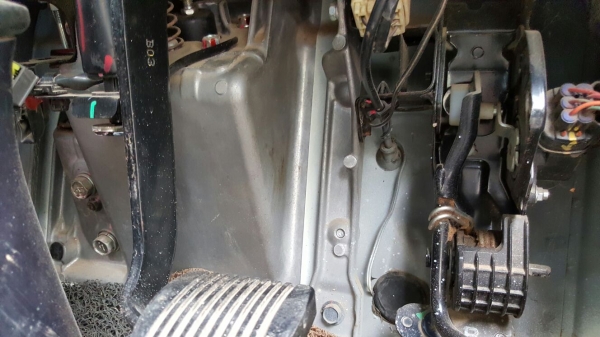 รถฮีโน่ 6 ล้อดั้ม FC9J 175 แรงม้า. ปี 54  ( รถวิ่ง 13x,xxx กม. )      สนใจติดต่อ  081 - 6079515