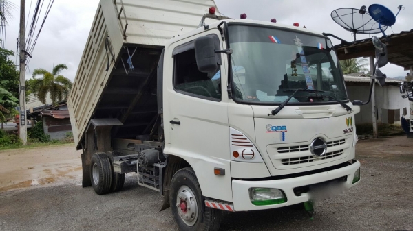 รถฮีโน่ 6 ล้อดั้ม FC9J 175 แรงม้า. ปี 54  ( รถวิ่ง 13x,xxx กม. )      สนใจติดต่อ  081 - 6079515