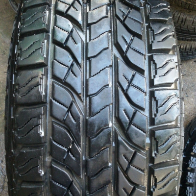 ล้อขอบ 15  6รู กว้าง 8.5 พร้อมยางปี 14 YOKOHAMA 31*10.5 ทั้งชุด 17,000