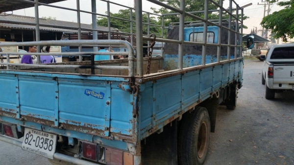 ขาย 6 ล้อ NKR 110 แรงม้า รถห้างแท้