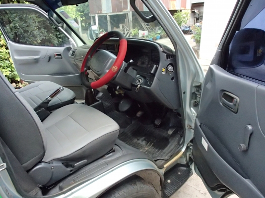 รถบ้านเจ้าของขายเอง รถตู้หลังคาสูงCOMMUTER ดีเซล 3000 cc เครื่องดีเดิมไม่มีชนแอร์ฉ่ำทีวีCD ครบสวยสอาดพร้อมใช้ พร้อมโอน