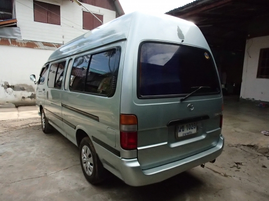 รถบ้านเจ้าของขายเอง รถตู้หลังคาสูงCOMMUTER ดีเซล 3000 cc เครื่องดีเดิมไม่มีชนแอร์ฉ่ำทีวีCD ครบสวยสอาดพร้อมใช้ พร้อมโอน