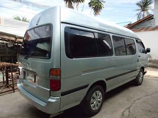 รถบ้านเจ้าของขายเอง รถตู้หลังคาสูงCOMMUTER ดีเซล 3000 cc เครื่องดีเดิมไม่มีชนแอร์ฉ่ำทีวีCD ครบสวยสอาดพร้อมใช้ พร้อมโอน