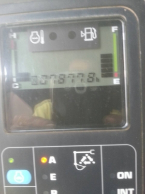 ขายรถแบคโฮ KOMATSU PC200-7 เอกสารเล่มทะเบียน 7000 ชม.ราคา 2300000