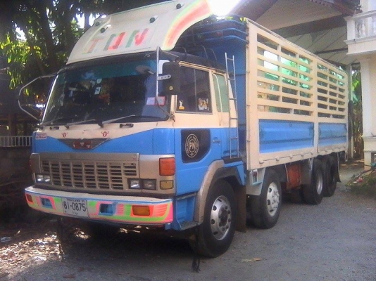 ฮีโน่ 3 ใบปัด 12 ล้อ เพลาเดียว เครื่อง k 13 c