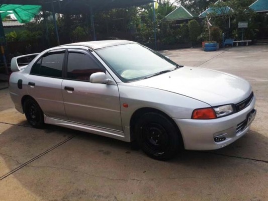 ขายสด / รับเทิร์น Mitsubishi lancer ท้ายเบนซ์ ออโต้ lpg ขายสด / รับเทิร์น Mitsubishi lancer ท้ายเบนซ์ ออโต้ lpg