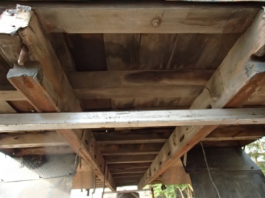 ขายกระบะรถ HINO ยาว 5.50 ม. ปูพื้นเหล็กราคาถูกๆครับ