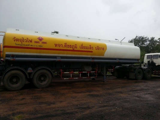 ขายรถบรรทุกน้ำมันหัวลากพร้อมเเทงค์ Hino 240 เเรง สภาพพร้อมใช้งาน