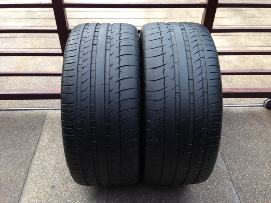 ยาง Michelin 255 40 20 ปลายปี11 พร้อมใช้งาน ราคาไม่แพง