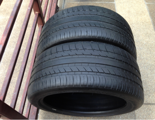 ยาง Michelin 255 40 20 ปลายปี11 พร้อมใช้งาน ราคาไม่แพง