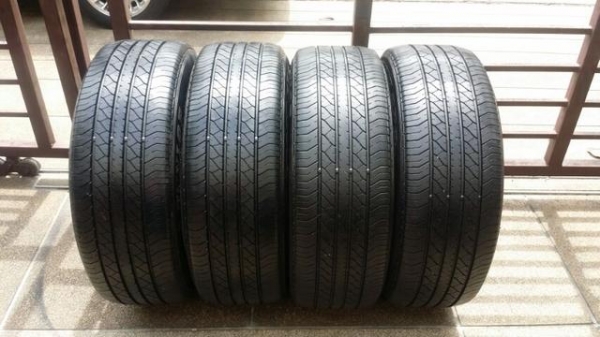 ยาง Dunlop 235 55 19 ดอกเต็มๆ ไม่มีปะ ราคาไม่แพง ยาง Dunlop 235 55 19 ดอกเต็มๆ ไม่มีปะ ราคาไม่แพง