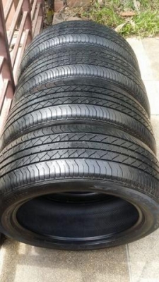 ยาง Dunlop 235 55 19 ดอกเต็มๆ ไม่มีปะ ราคาไม่แพง ยาง Dunlop 235 55 19 ดอกเต็มๆ ไม่มีปะ ราคาไม่แพง