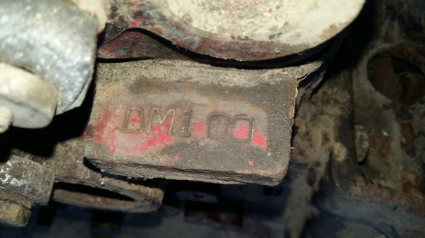 ขายด่วนครับ เครื่อง DM100 รถบด 235-1101 เก่า ครับ ขายแบบถูกๆ ครับ