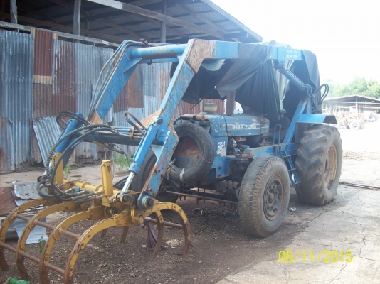 ขายแบคโฮ-รถคีบอ้อย