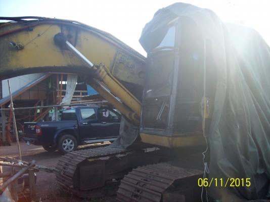 ขายแบคโฮ-รถคีบอ้อย