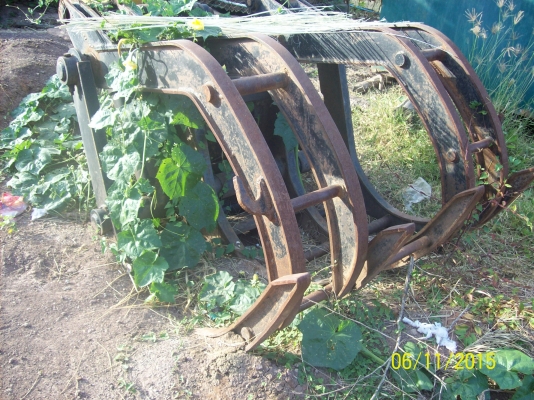 ขายแบคโฮ-รถคีบอ้อย