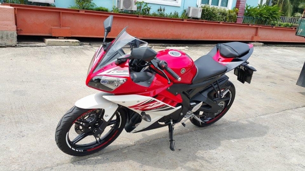 ด่วน R15 2014 วิ่งน้อย ไม่ล้มไม่ชน ขายถูก จัดส่งฟรี ต่อรองได้ครับ