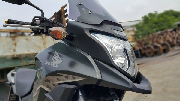 ด่วน CB500X 2014 วิ่งน้อย ไม่ล้มไม่ชนไม่แปะขายถูก ส่งฟรี ต่อรองได้ครับ