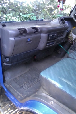 ขายด่วน รถ isuzu nkr ปี46 120ฝาดำ