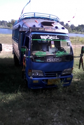 ขายด่วน รถ isuzu nkr ปี46 120ฝาดำ