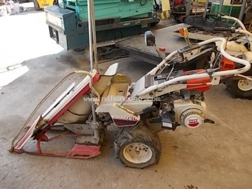 Made in Japan รถเกี่ยวข้าวเดินตาม MITSUBISHI  MB40 รหัสสินค้า : 80802713 Line ID: nihonmono  หรือเพิ่มเติมไดที่ www.nihonmono.com