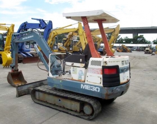 MITSUBISHI ME-30 (คอลโทนสั้นปั๊มนิ้ว)(มีVDOชม)รถเก่านอกมีเอกสารใบอินวอย ติดต่อ 085-5632278 (ราคาต่อรองได้)