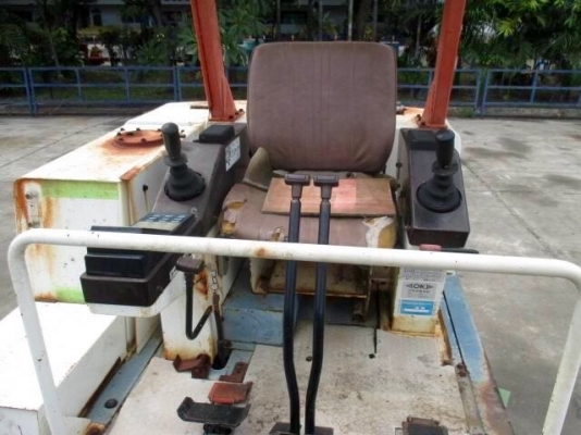 MITSUBISHI ME-30 (คอลโทนสั้นปั๊มนิ้ว)(มีVDOชม)รถเก่านอกมีเอกสารใบอินวอย ติดต่อ 085-5632278 (ราคาต่อรองได้)