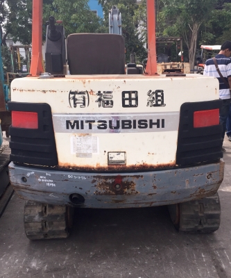 MITSUBISHI ME-30 (คอลโทนสั้นปั๊มนิ้ว)(มีVDOชม)รถเก่านอกมีเอกสารใบอินวอย ติดต่อ 085-5632278 (ราคาต่อรองได้)