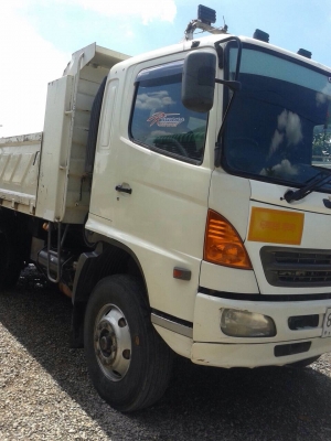 ขายเมก้า 320 แม่ลูกดัมพ์สามมิตร ราคาเบาๆ. มี2 พ่วง. ติดต่อ 0817796679 แชมป์