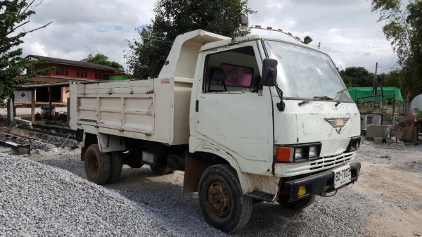 ขาย 6 ล้อดั้ม KM300 วางหัว FB เครื่อง DQ100 คัสซีสวยตลอดเส้น ทะเบียนพร้อมโอน ราคาต่อรองได้ครับ ขาย 6 ล้อดั้ม KM300 วางหัว FB เครื่อง DQ100 คัสซีสวยตลอดเส้น ทะเบียนพร้อมโอน ราคาต่อรองได้ครับ