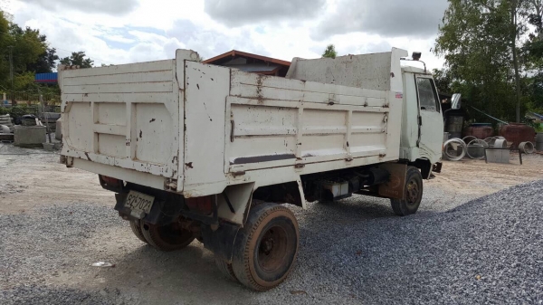 ขาย 6 ล้อดั้ม KM300 วางหัว FB เครื่อง DQ100 คัสซีสวยตลอดเส้น ทะเบียนพร้อมโอน ราคาต่อรองได้ครับ ขาย 6 ล้อดั้ม KM300 วางหัว FB เครื่อง DQ100 คัสซีสวยตลอดเส้น ทะเบียนพร้อมโอน ราคาต่อรองได้ครับ