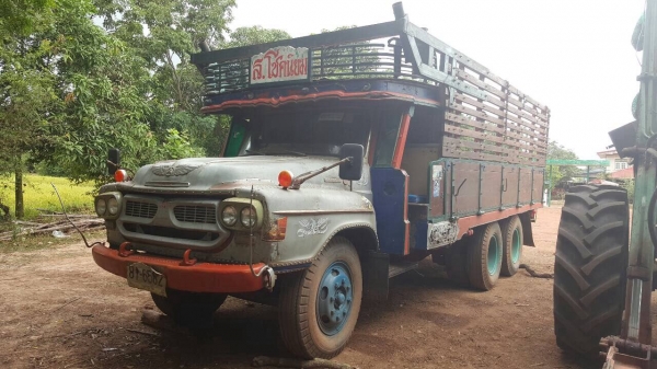 ขาย 10 ล้อ หัวยาว 2 เพลา ช่วงล่างใหญ่ FUSO เครื่อง EH700 168 แรงม้า คัสซีสวยตลอดเส้น สโลว์เกียร์กลาง ทะเบียนพร้อมโอนครับ ขาย 10 ล้อ หัวยาว 2 เพลา ช่วงล่างใหญ่ FUSO เครื่อง EH700 168 แรงม้า คัสซีสวยตลอดเส้น สโลว์เกียร์กลาง ทะเบียนพร้อมโอนครับ