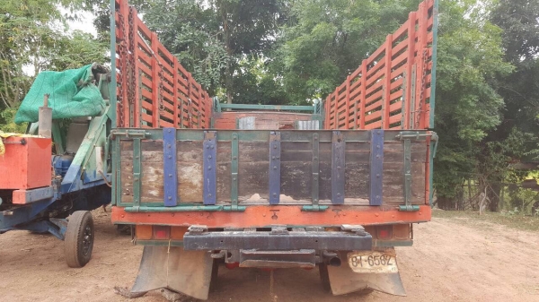 ขาย 10 ล้อ หัวยาว 2 เพลา ช่วงล่างใหญ่ FUSO เครื่อง EH700 168 แรงม้า คัสซีสวยตลอดเส้น สโลว์เกียร์กลาง ทะเบียนพร้อมโอนครับ ขาย 10 ล้อ หัวยาว 2 เพลา ช่วงล่างใหญ่ FUSO เครื่อง EH700 168 แรงม้า คัสซีสวยตลอดเส้น สโลว์เกียร์กลาง ทะเบียนพร้อมโอนครับ