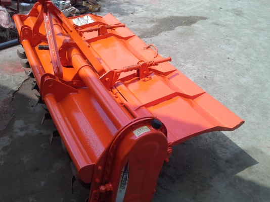 ขาย แทรกเตอร์ KUBOTA M6040 สภาพพร้อมใช้งาน