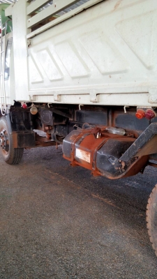 ขายรถบรรทุก 10 ล้อดัมพ์ HINO FM3H 195 แรงม้า กระบะสามมิตร กระจกไฟฟ้า ราคา 880000