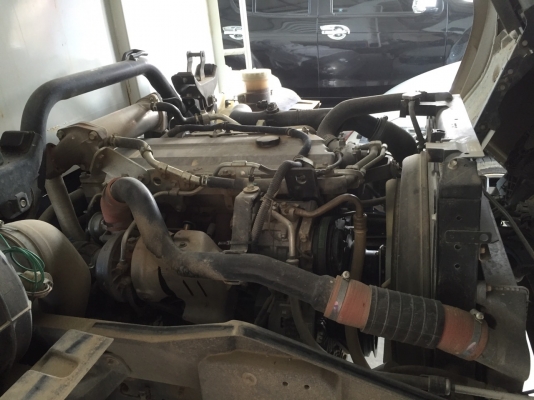 FRR 210 แรง  ปี 2013  /ปี56  ใช้งาน แค่  13,000 กม.  ราคา 1,100,000  บาท