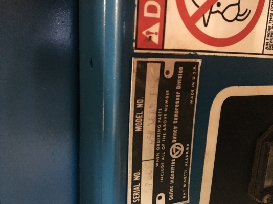 ปั้มลมมือสอง qiuncy 30แรงม้า สภาพดีราคาถูกมว้ากก ปั้มลมมือสอง qiuncy 30แรงม้า สภาพดีราคาถูกมว้ากก