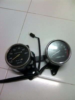 เรือนไมล์กับชุดวัดรอบ ราคา 700 บาทโครเมียมแท้ พร้อมส่ง