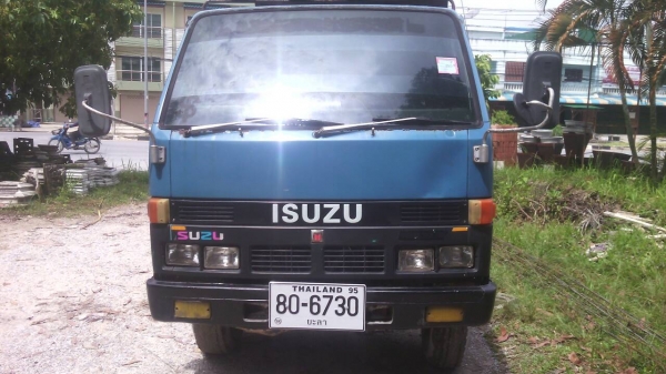 ขายรถบรรทุก 6 ล้อดัมพ์ ISUZU 110 รถประกอบ เกียร์ยาว ราคา 230000