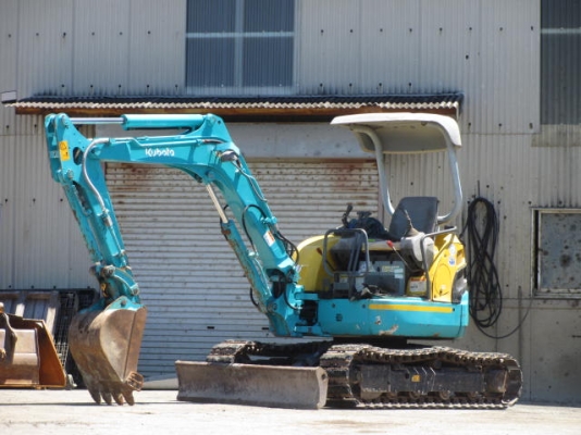 FROM JAPAN YEAR 1999 ขายรถขุด KOBOTA รุ่น : U30-3